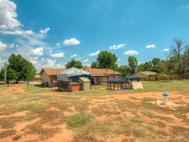 6317 Futurity Drive, Harrah, OK 73045