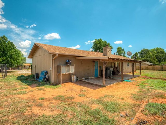 6317 Futurity Drive, Harrah, OK 73045