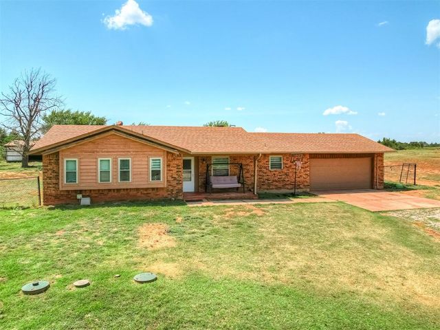 6317 Futurity Drive, Harrah, OK 73045