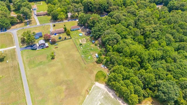 2720 Lake Cohoon RD, Suffolk, VA 23434