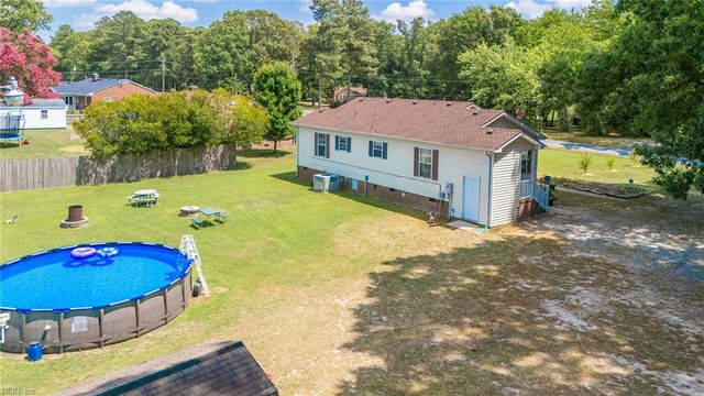 2720 Lake Cohoon RD, Suffolk, VA 23434