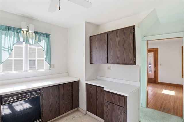 34 Van Bergh Avenue, Rochester, NY 14610