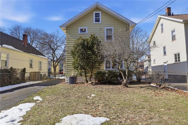 34 Van Bergh Avenue, Rochester, NY 14610