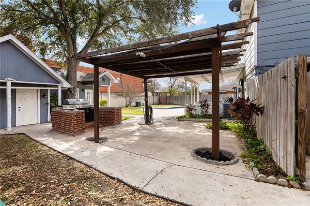 2001 W Jonquil Avenue, Mcallen, TX 78501