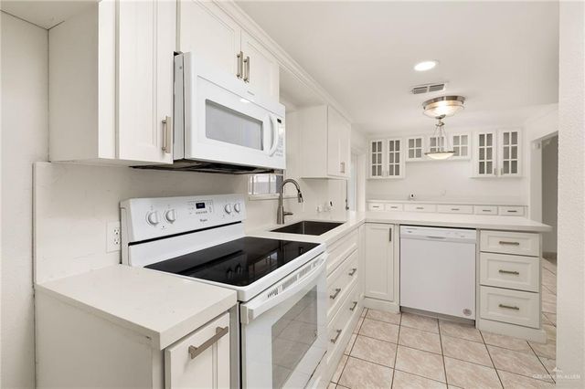 2001 W Jonquil Avenue, Mcallen, TX 78501