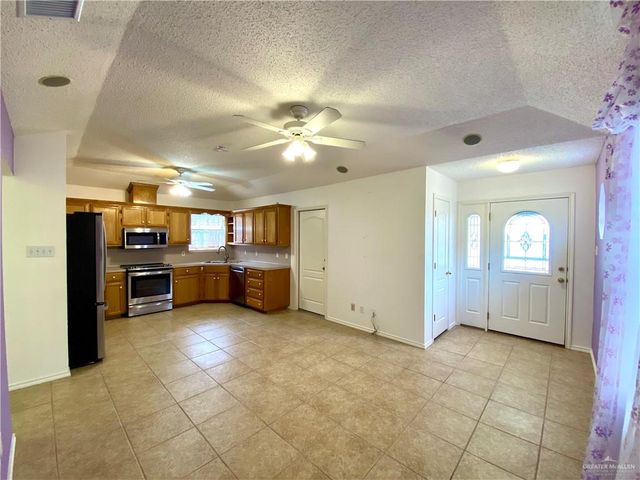 2508 Starling W Circle, Palmview, TX 78572