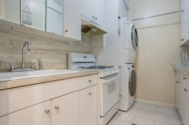 41 Throop Avenue 6, Brooklyn, NY 11206