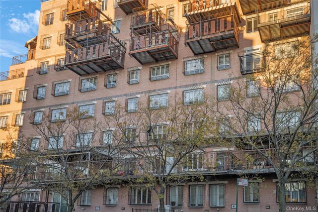 41 Throop Avenue 6, Brooklyn, NY 11206