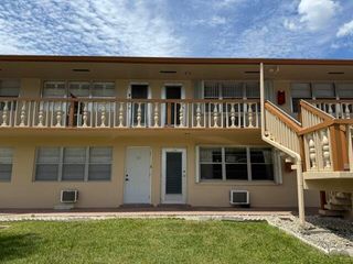 104 Hastings G, West Palm Beach, FL 33417