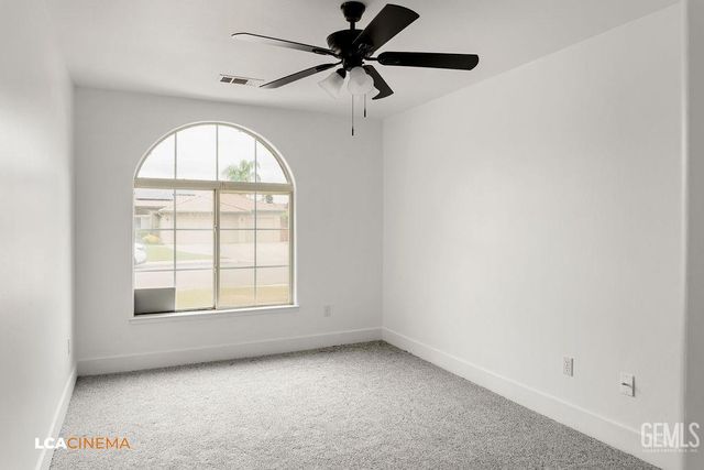 10723 Iron Creek Avenue, Bakersfield, CA 93312