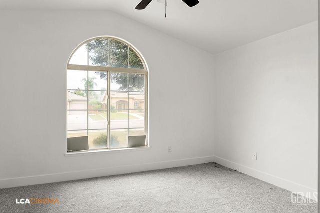 10723 Iron Creek Avenue, Bakersfield, CA 93312