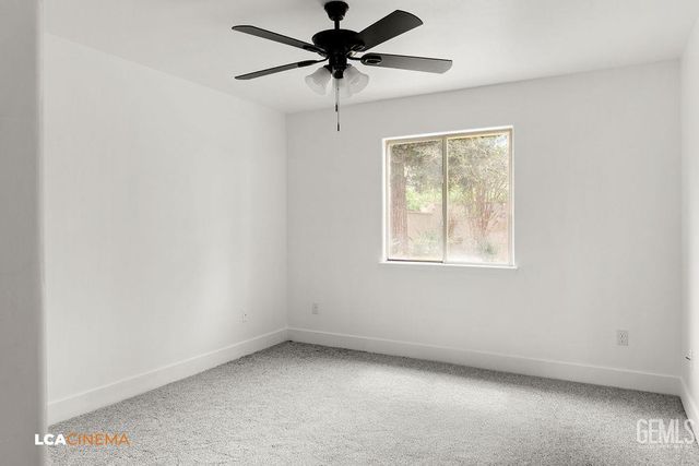 10723 Iron Creek Avenue, Bakersfield, CA 93312