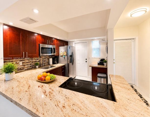 1333 E Hallandale Beach Boulevard 106, Hallandale Beach, FL 33009