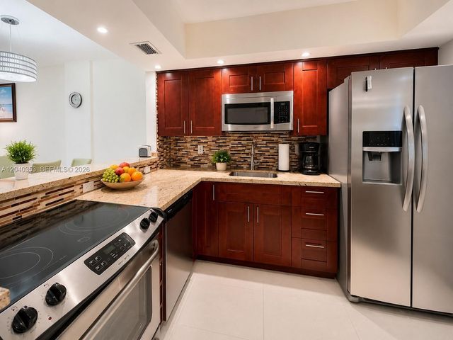 1333 E Hallandale Beach Boulevard 106, Hallandale Beach, FL 33009
