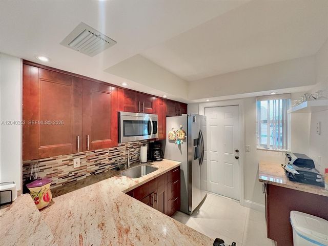 1333 E Hallandale Beach Boulevard 106, Hallandale Beach, FL 33009