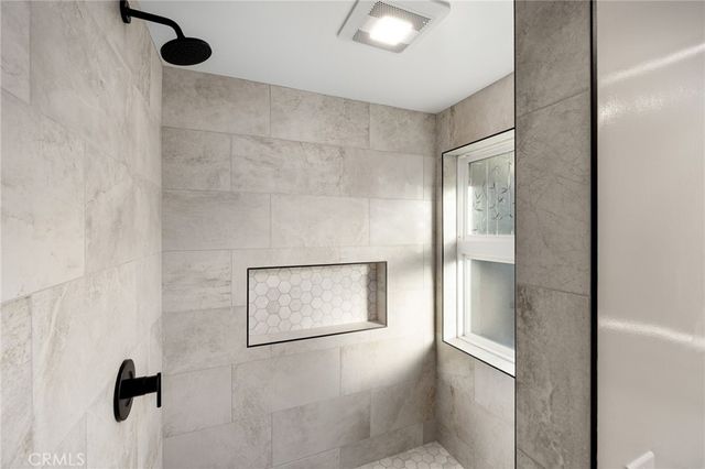 514 N Valley Center Avenue, Glendora, CA 91741