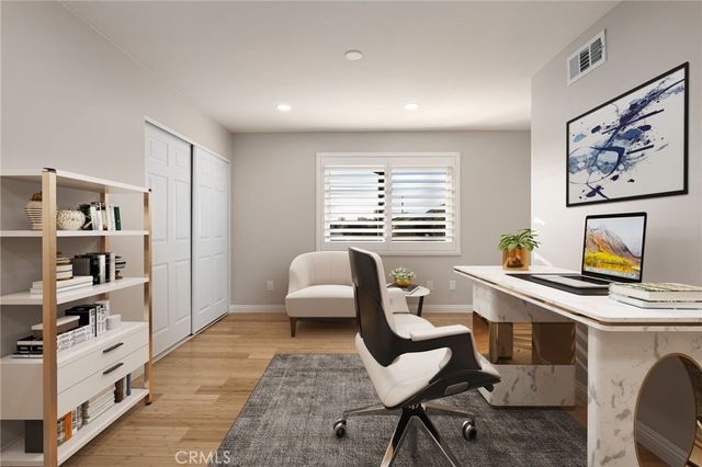 514 N Valley Center Avenue, Glendora, CA 91741