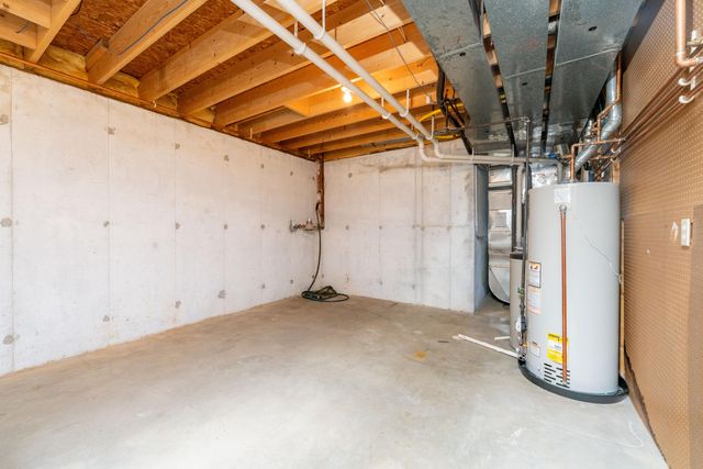 7217 Hawthorn Valley Avenue, Kalamazoo, MI 49009