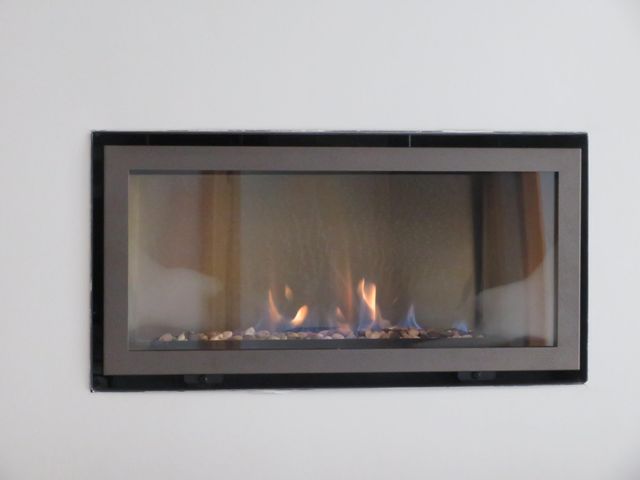 7217 Hawthorn Valley Avenue, Kalamazoo, MI 49009