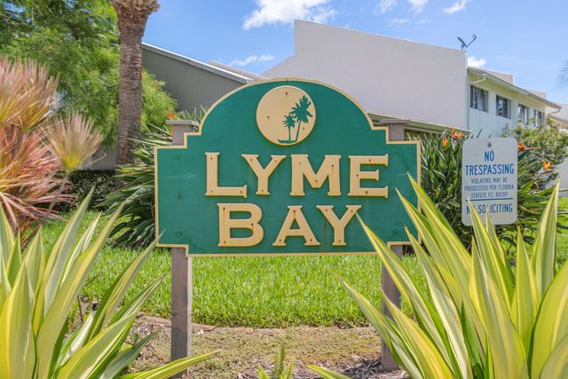 517 Summerset Court, Indian Harbour Beach, FL 32937