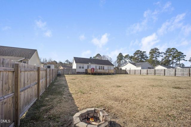 113 Dawn Avenue, Four Oaks, NC 27524