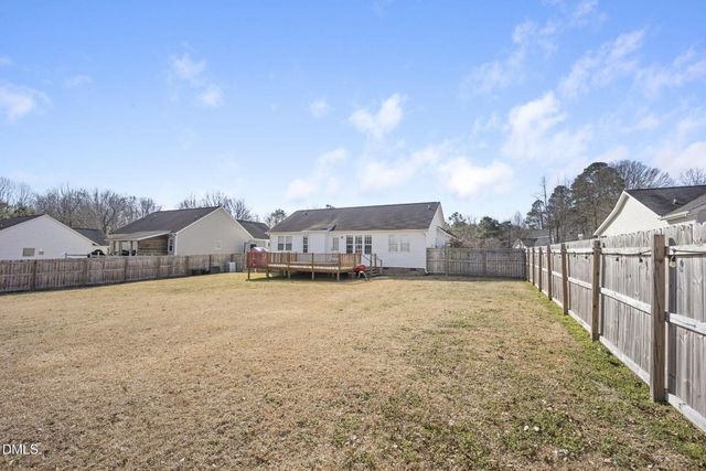 113 Dawn Avenue, Four Oaks, NC 27524