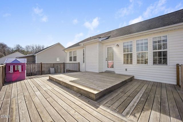 113 Dawn Avenue, Four Oaks, NC 27524