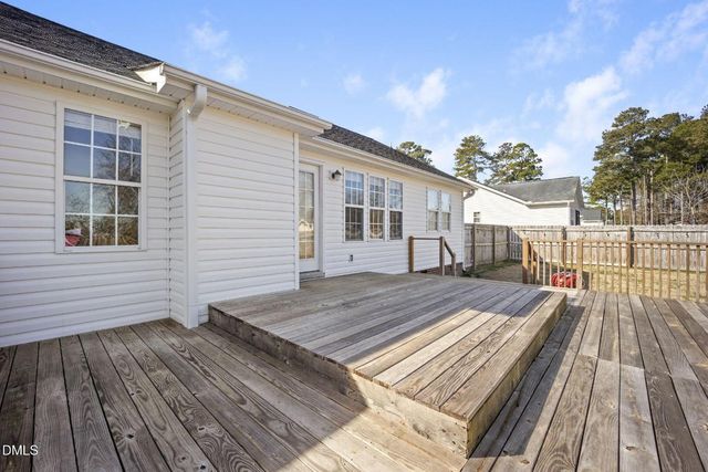 113 Dawn Avenue, Four Oaks, NC 27524