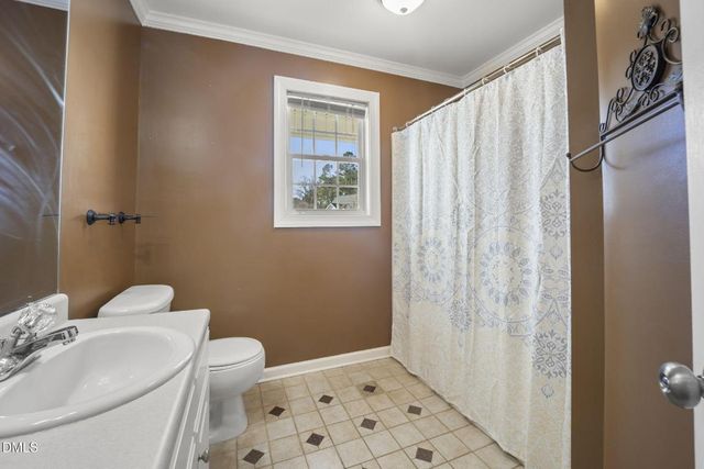 113 Dawn Avenue, Four Oaks, NC 27524