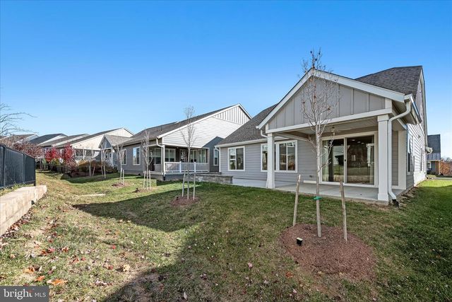 118 VICEROY WAY, Lake Frederick, VA 22630