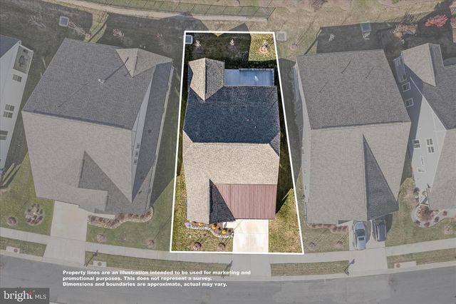 118 VICEROY WAY, Lake Frederick, VA 22630