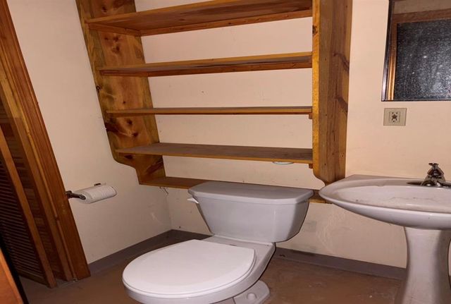 11229 Evans Street, Sugar Creek, MO 64050