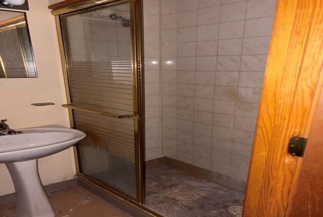 11229 Evans Street, Sugar Creek, MO 64050