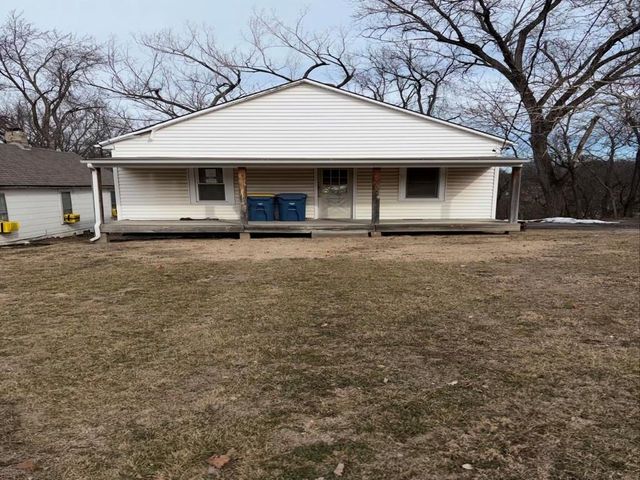 11229 Evans Street, Sugar Creek, MO 64050