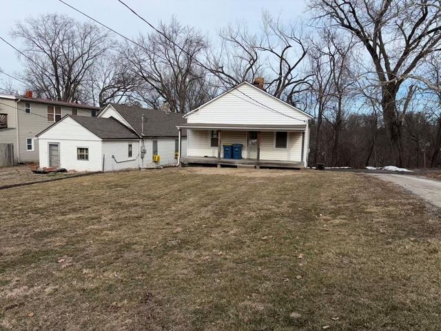 11229 Evans Street, Sugar Creek, MO 64050