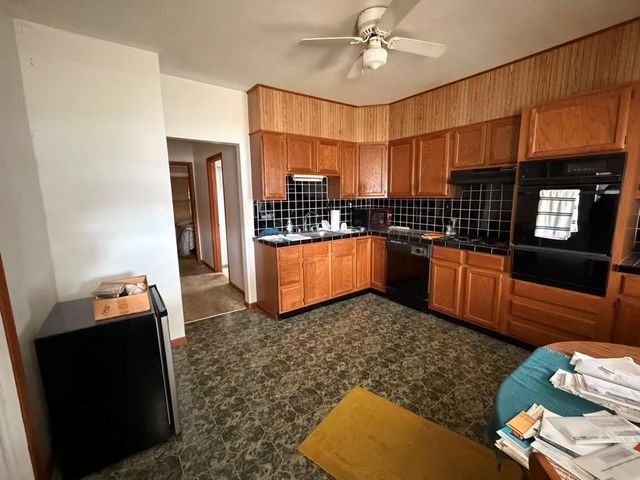 11229 Evans Street, Sugar Creek, MO 64050