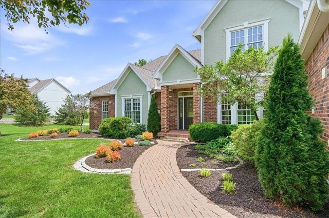 7447 Mize Road, Shawnee, KS 66227