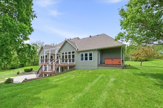 7447 Mize Road, Shawnee, KS 66227