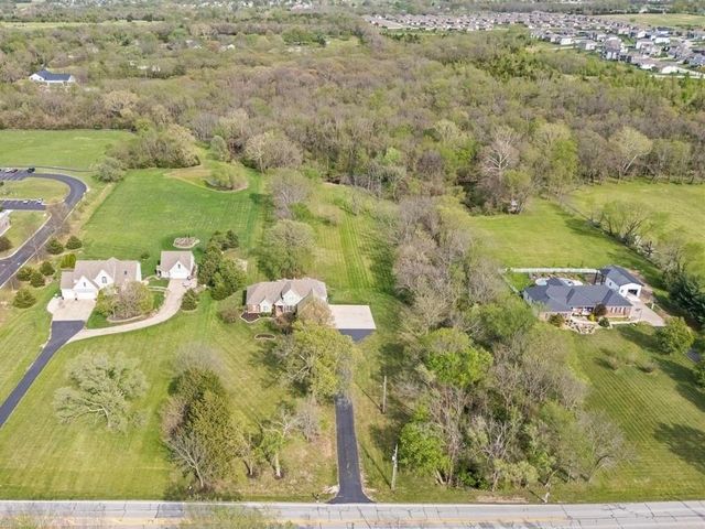 7447 Mize Road, Shawnee, KS 66227