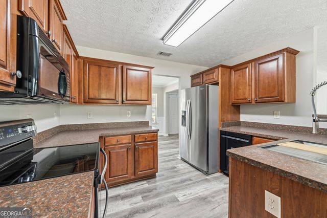 1061 Shoals Court, Madison, GA 30650