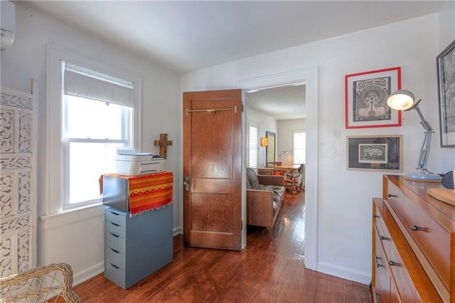 202 E 80th Terrace, Kansas City, MO 64114