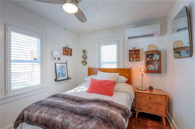 202 E 80th Terrace, Kansas City, MO 64114