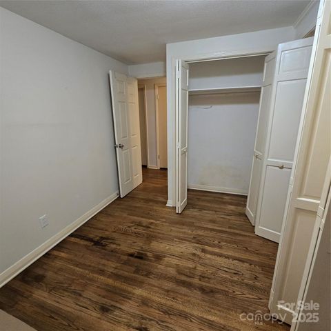 1196 Carolyn Drive, Albemarle, NC 28001