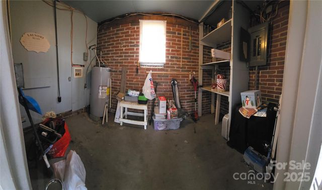 1196 Carolyn Drive, Albemarle, NC 28001