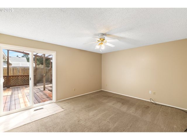 12713 Ne 41ST St, Vancouver, WA 98682