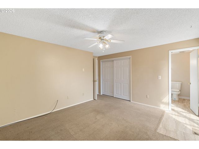 12713 Ne 41ST St, Vancouver, WA 98682