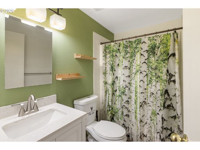 12713 Ne 41ST St, Vancouver, WA 98682