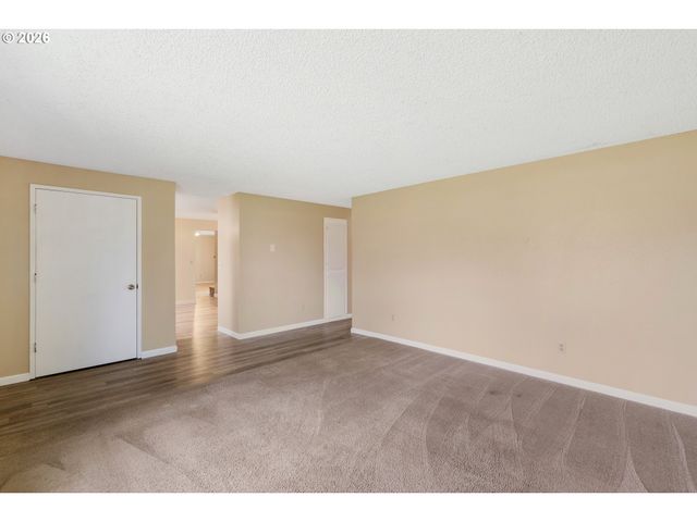 12713 Ne 41ST St, Vancouver, WA 98682