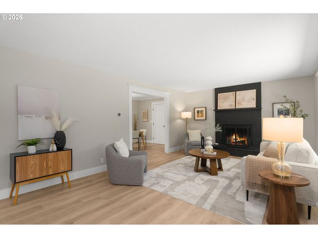 5309 CHILDS Rd, Lake Oswego, OR 97035