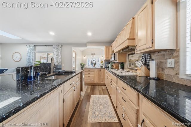 1021 N Altadena Avenue, Royal Oak, MI 48067